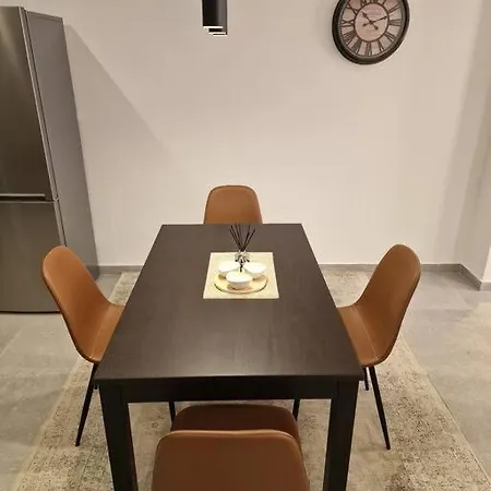 Luxury At Barbara Properties -brand New 세인트폴스베이