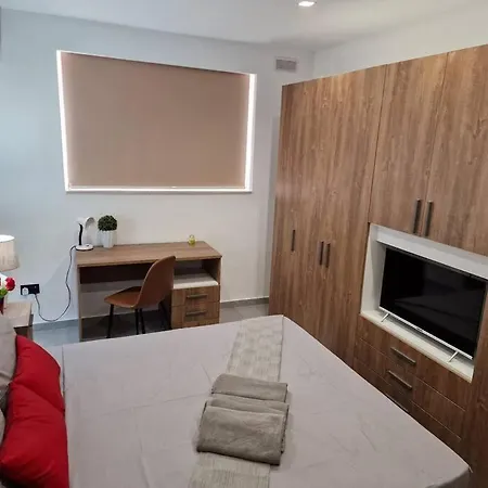 아파트 Luxury At Barbara Properties -brand New